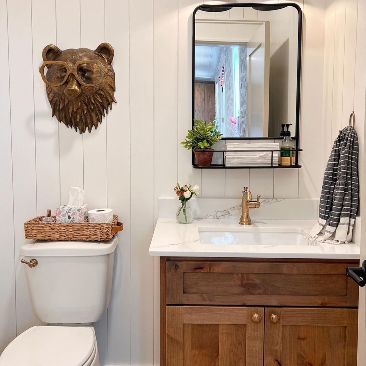 Beatrice the Bear Wall Mount (Antique Brass Finish)
