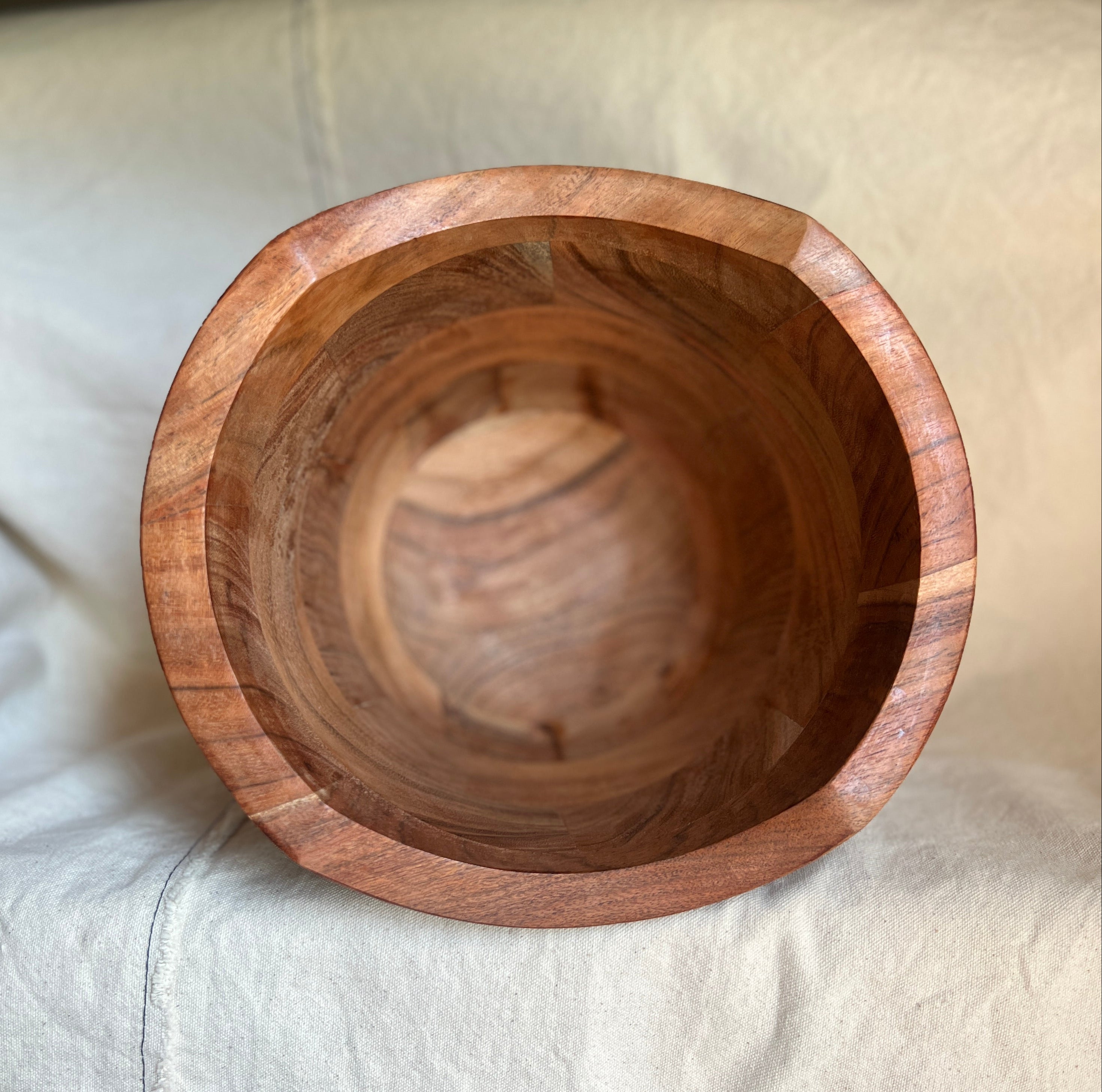 Organic Design Wood Bowl - 8in