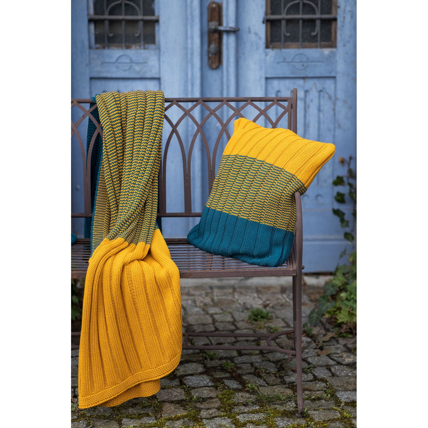 Blue Knit Pillow Cover