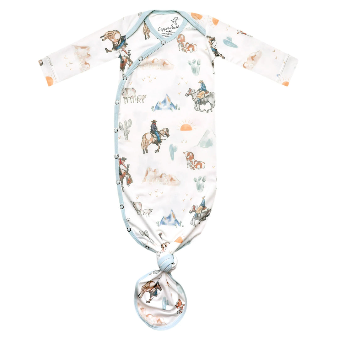 Boone Newborn Knotted Gown