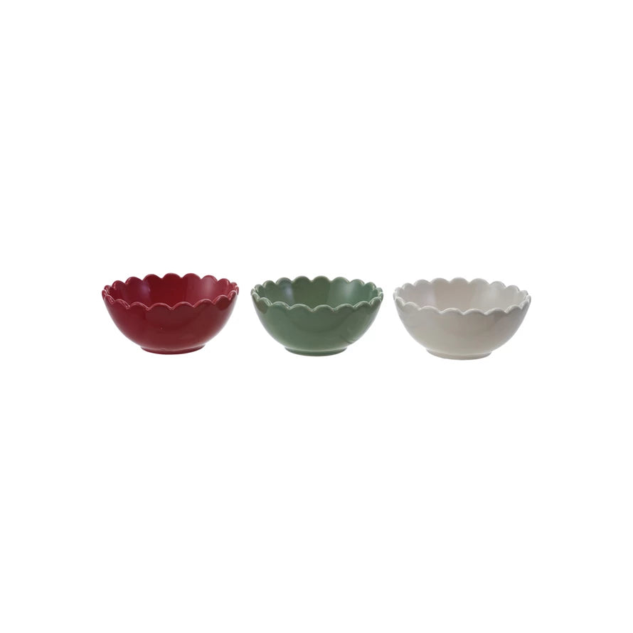 Stoneware Scalloped Bowl 4 1/2"