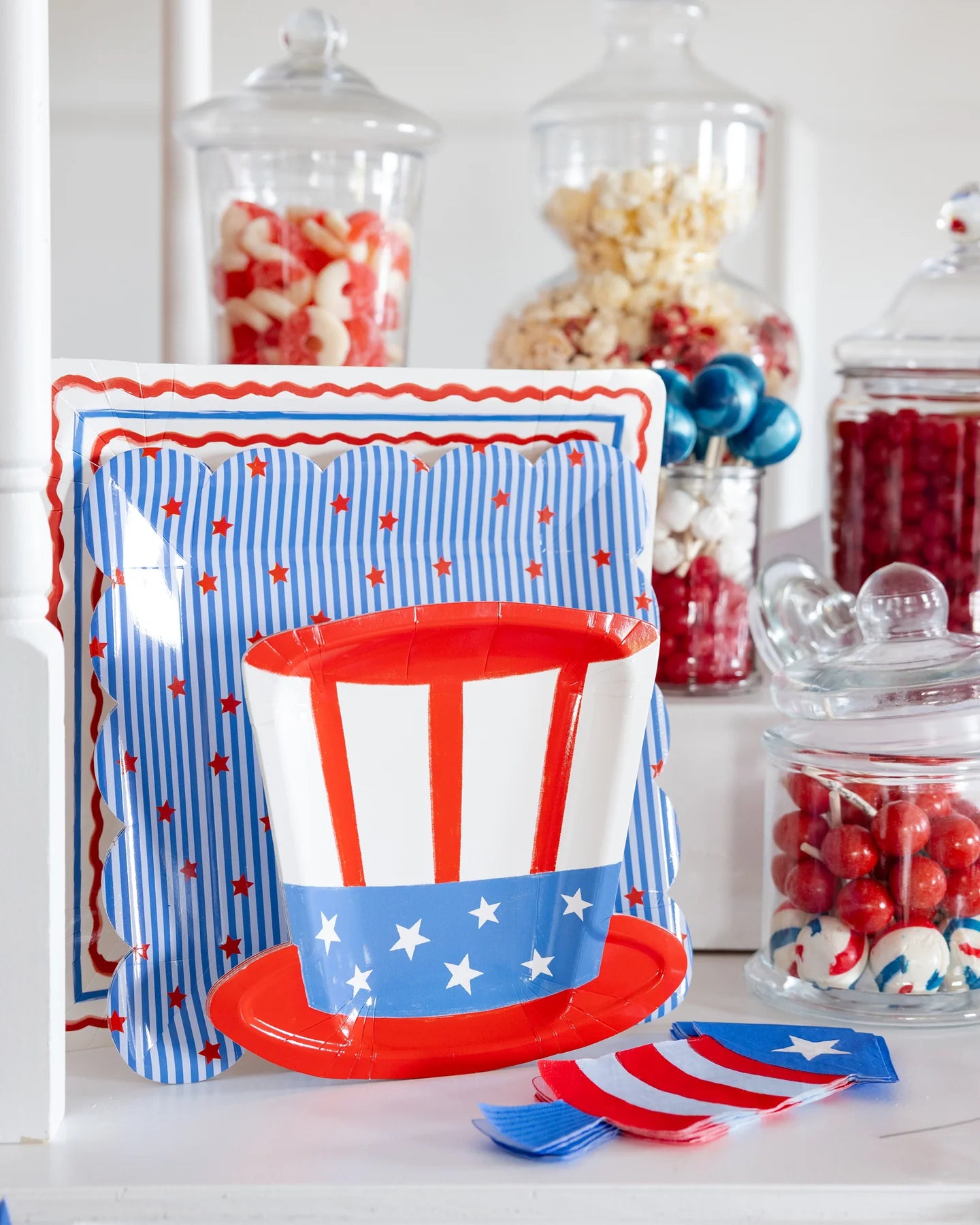 Stripes and Stars Paper Dinner Plates