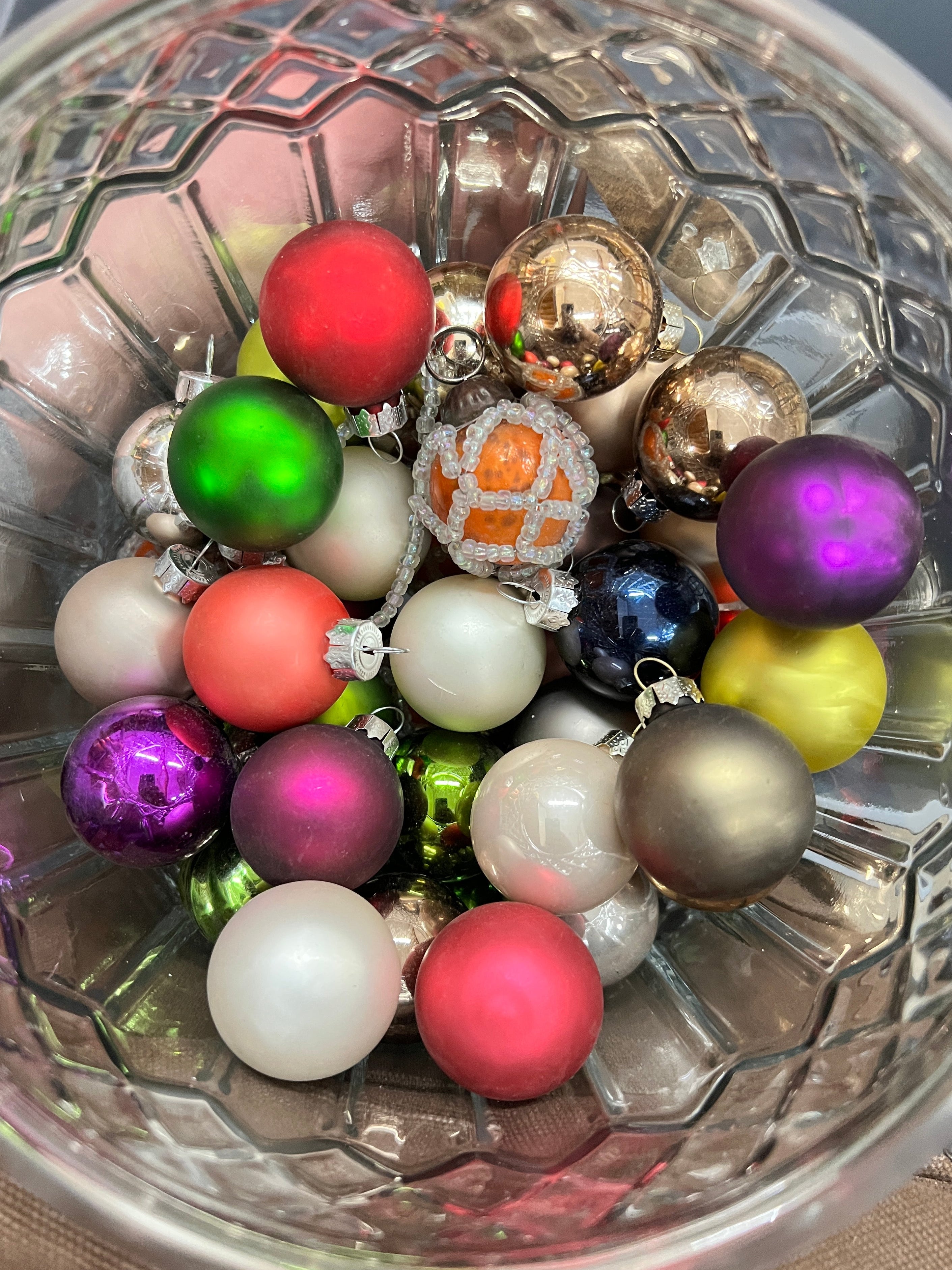 1.5" Assorted Ornaments