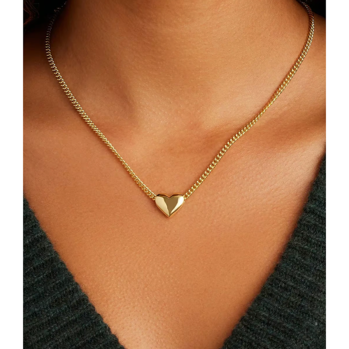 Lou Heart Charm Necklace Gold