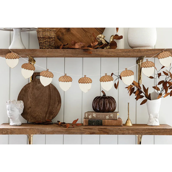 Wood Acorn Banner