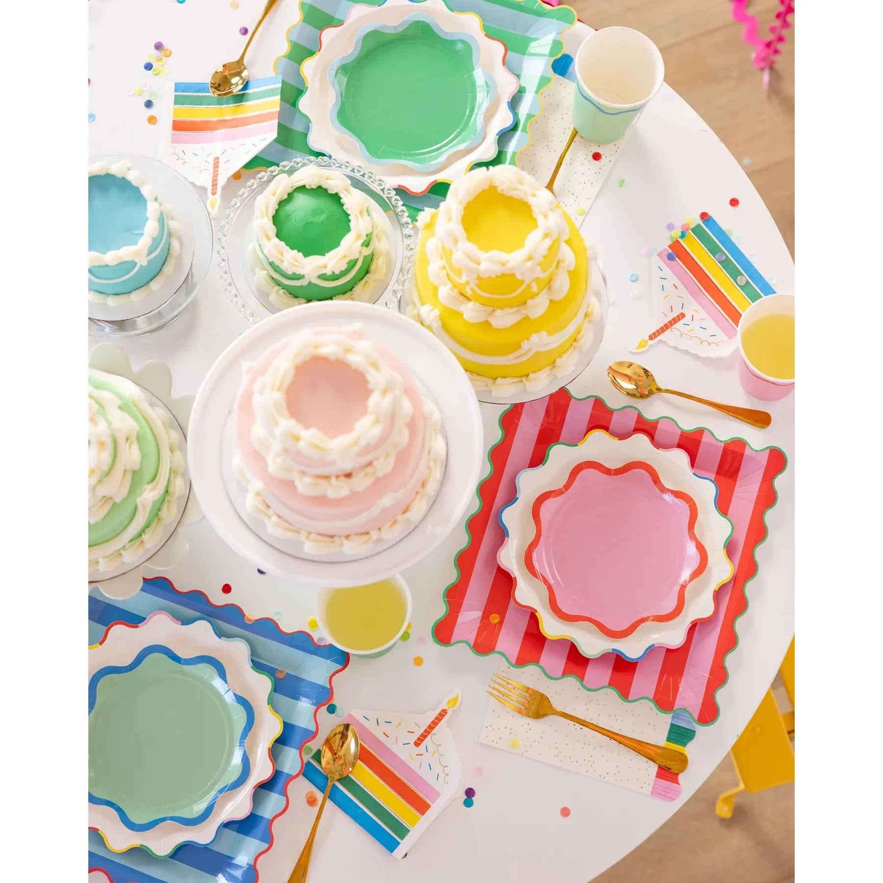 Ric Rac Edge Dessert Plates