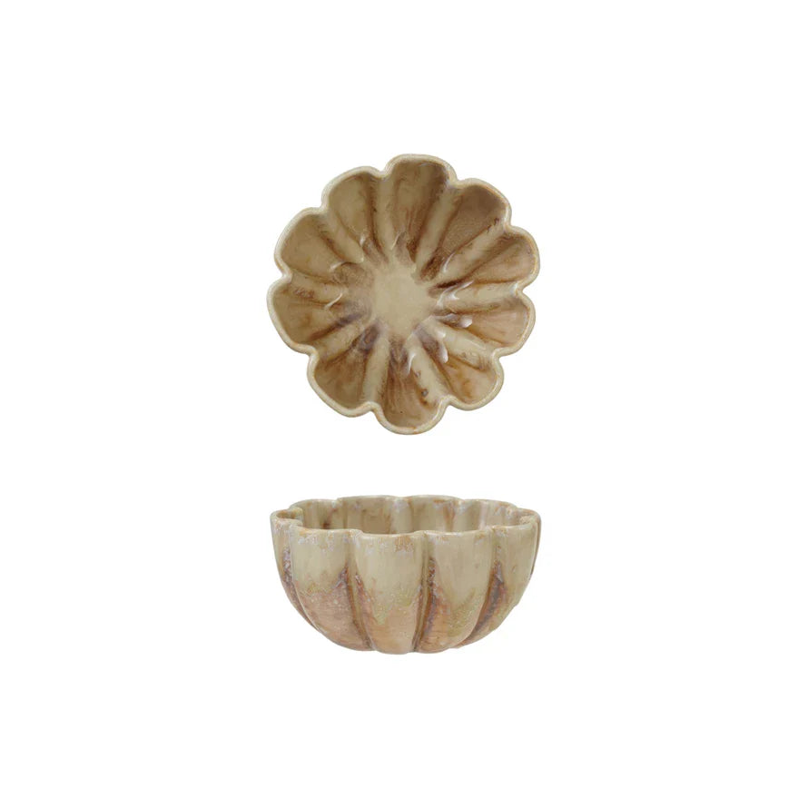 Stoneware Fluted Scallop Bowl