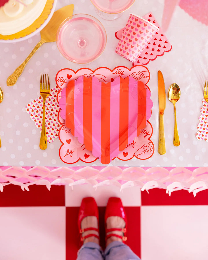 Scalloped Striped Heart Plate