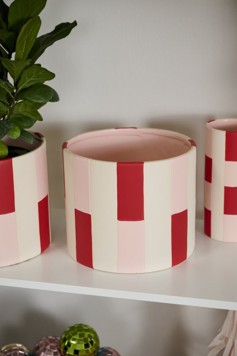 Red and Pink Pot