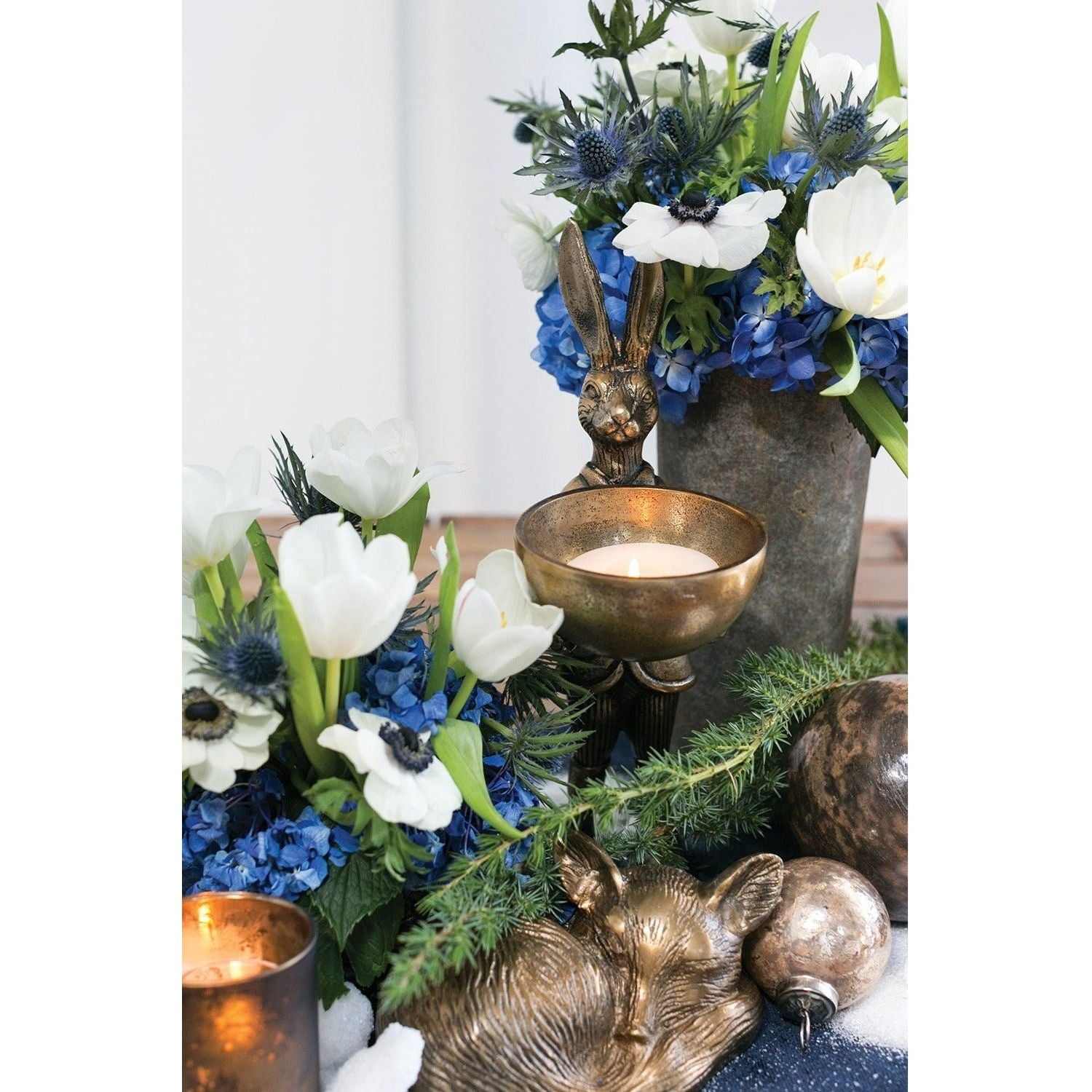 fox and hare a decoration piece 