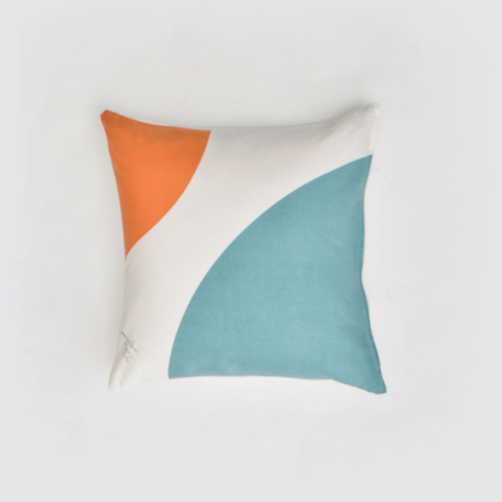 Quinn Pillow
